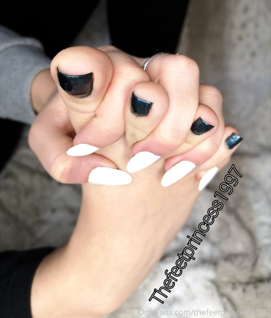 Photo by thefeetprincess1997 published on June 13,2023 00:42:42 - BestThots