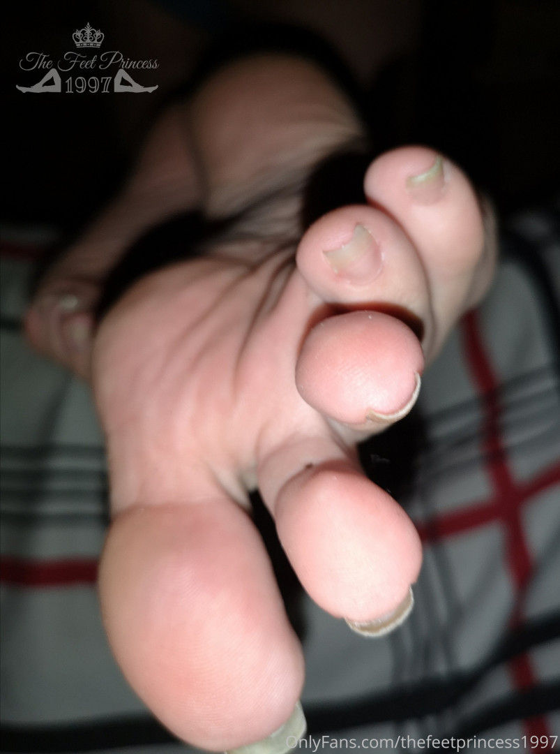 Photo by thefeetprincess1997 published on June 13,2023 00:43:51 - BestThots