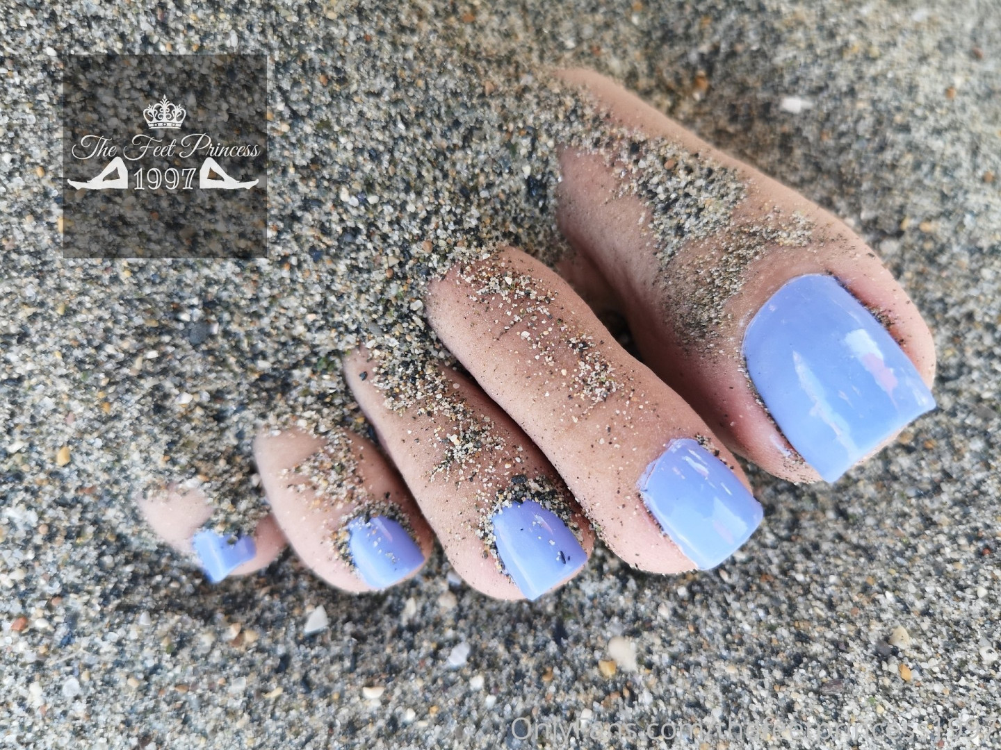Photo by thefeetprincess1997 published on June 13,2023 00:45:19 - BestThots