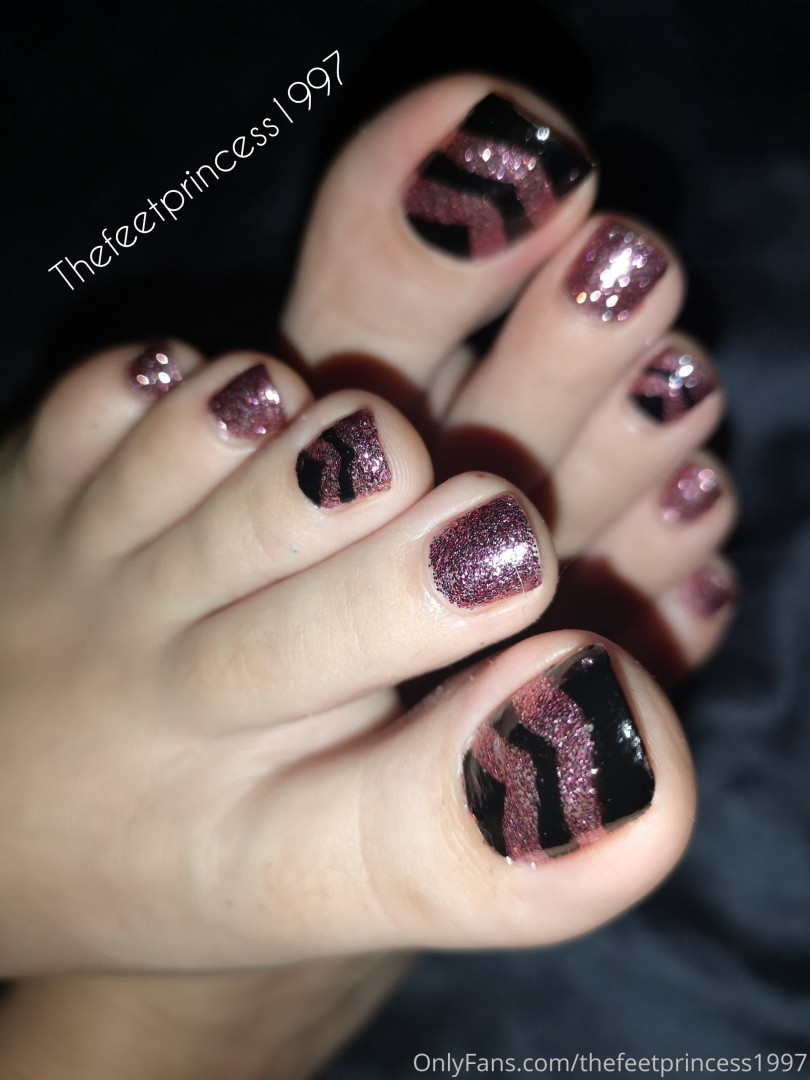 Photo by thefeetprincess1997 published on June 13,2023 00:47:07 - BestThots