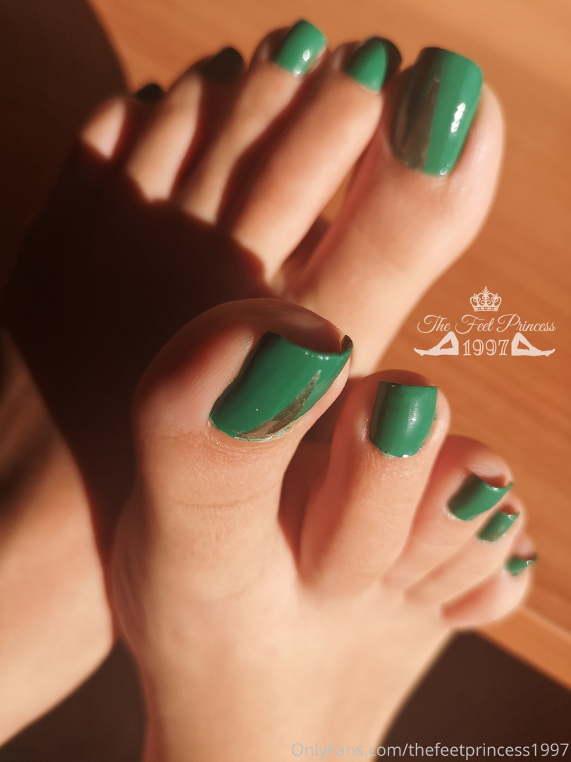 Photo by thefeetprincess1997 published on June 13,2023 00:47:27 - BestThots