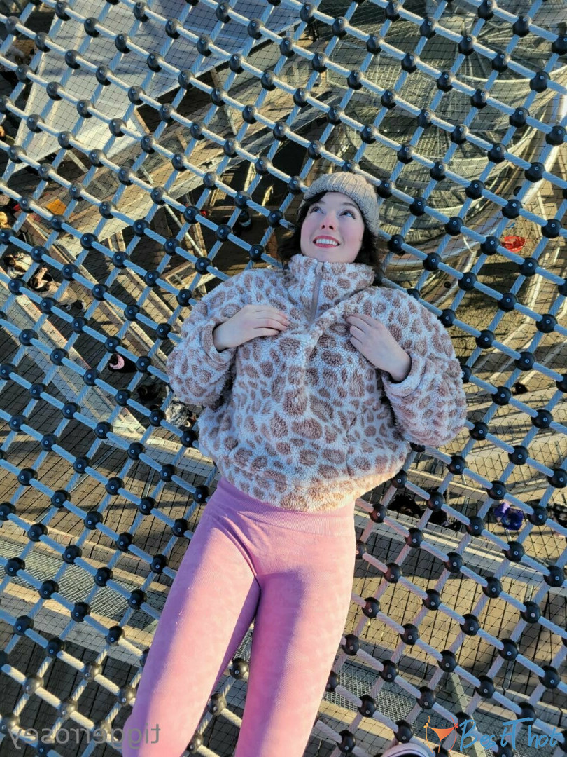 Photo by tiggerrosey published on December 24,2024 08:12:04 - BestThots