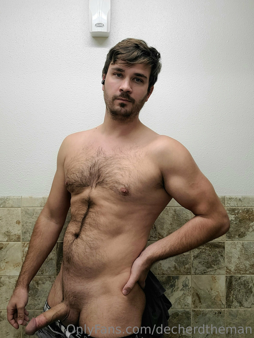 Photo by decherdtheman published on August 2,2023 12:22:05 - BestThots
