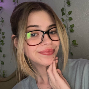 blueyedpaige #934364