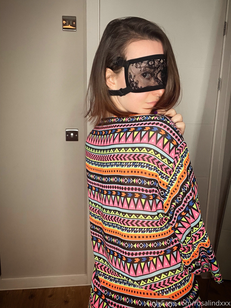 Photo by rosalindxxx published on October 16,2023 05:23:29 - BestThots