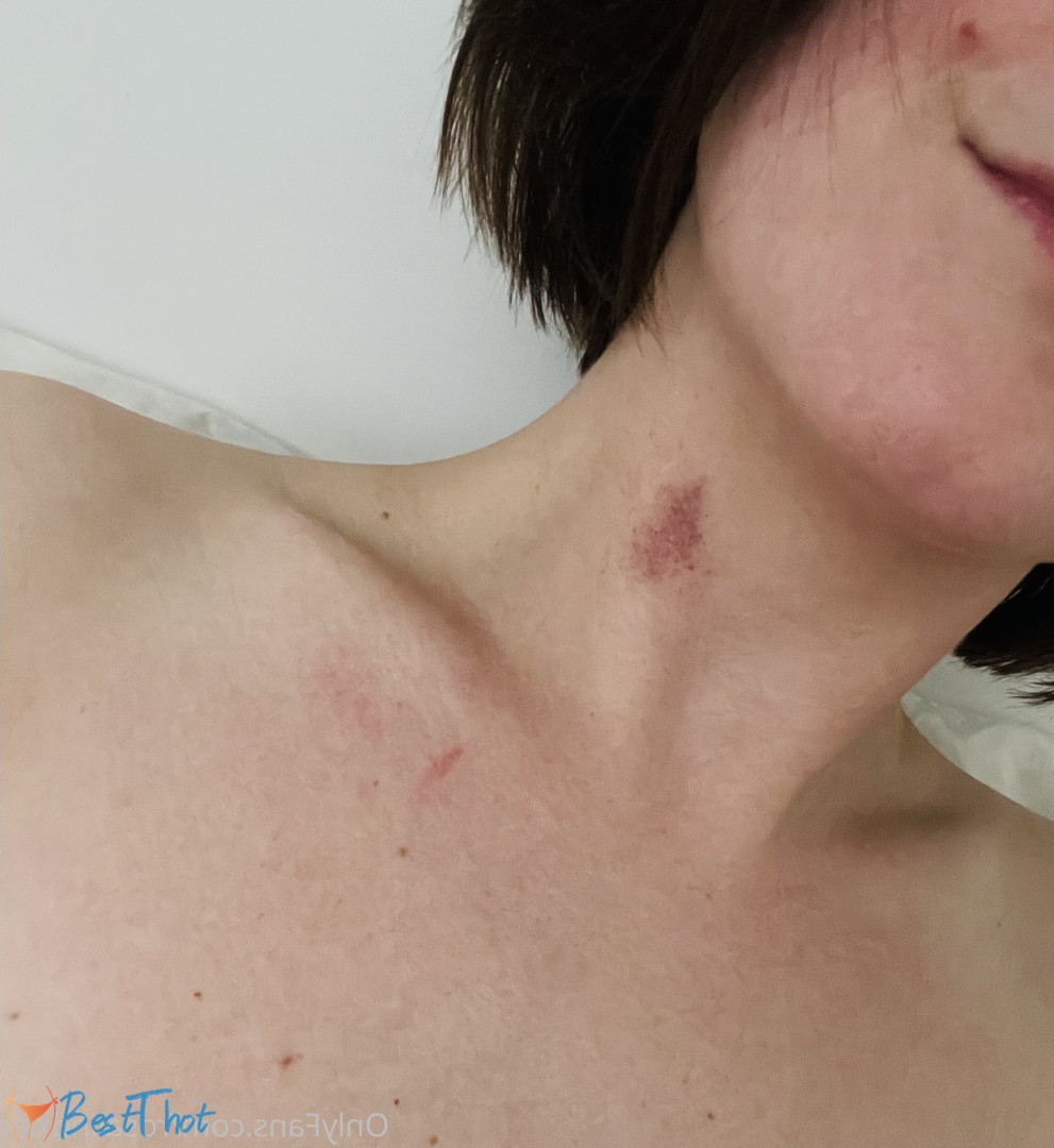 Photo by rosalindxxx published on December 19,2024 17:05:59 - BestThots