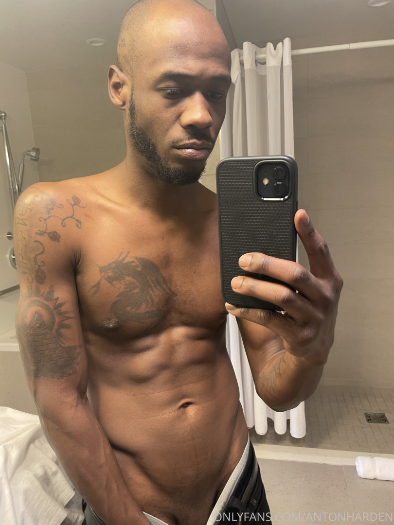 Photo by antonharden published on October 13,2023 15:10:30 - BestThots