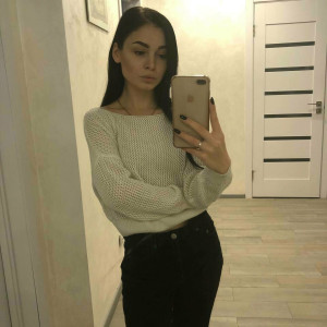 mila.moore #2333229