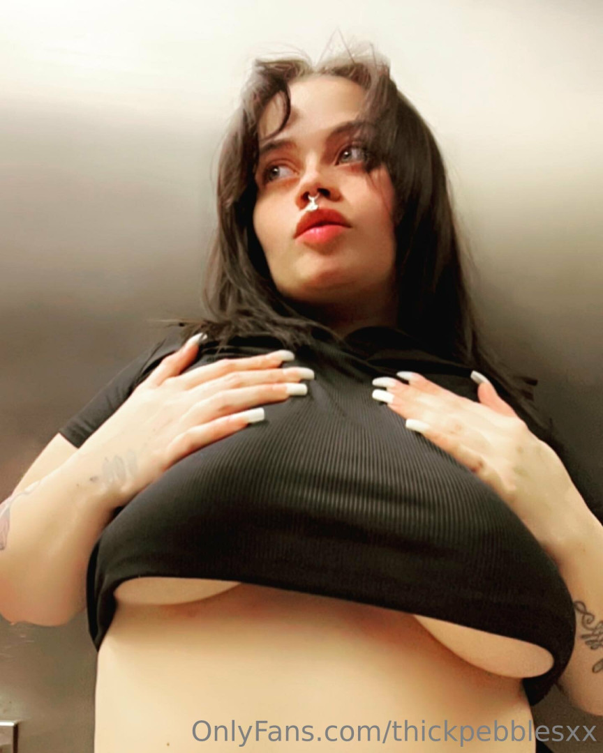 Photo by thickpebblesxx published on May 16,2023 19:12:40 - BestThots