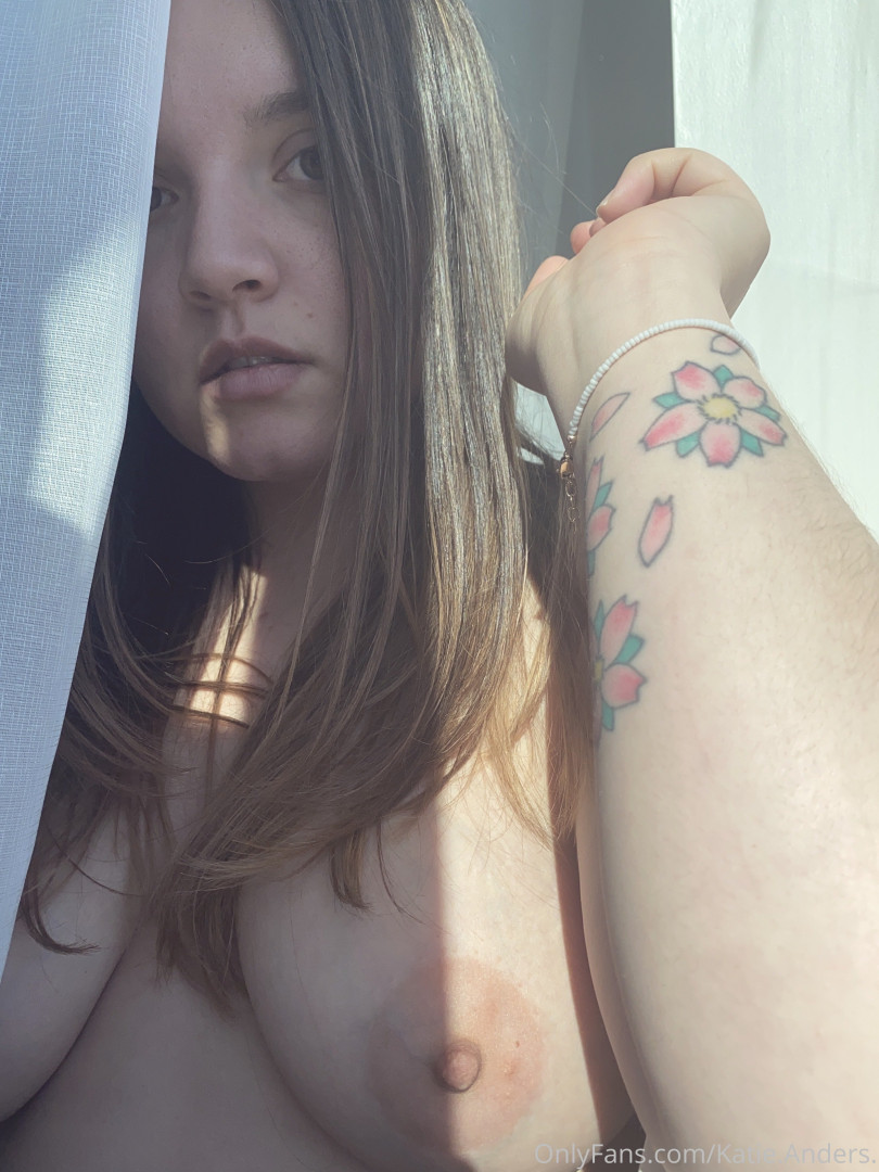 Photo by katieandrosevip published on June 8,2023 10:12:47 - BestThots