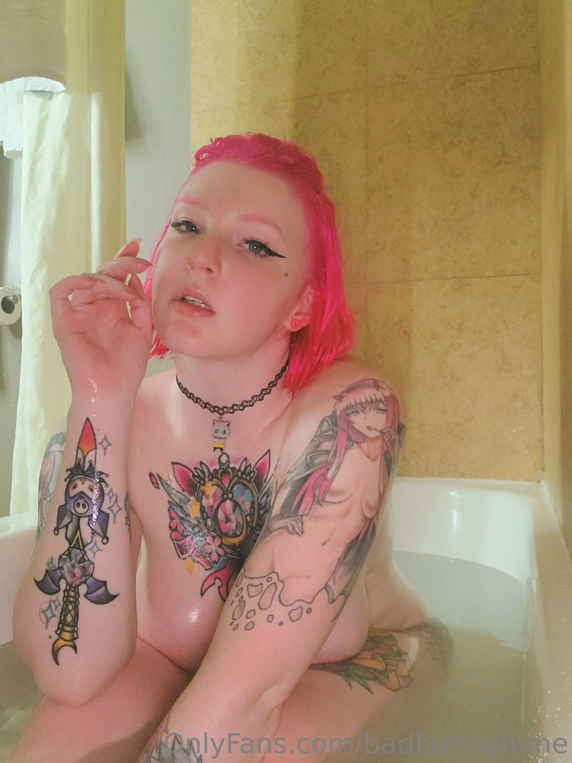 Photo by badbunnyhime published on June 11,2023 08:27:11 - BestThots