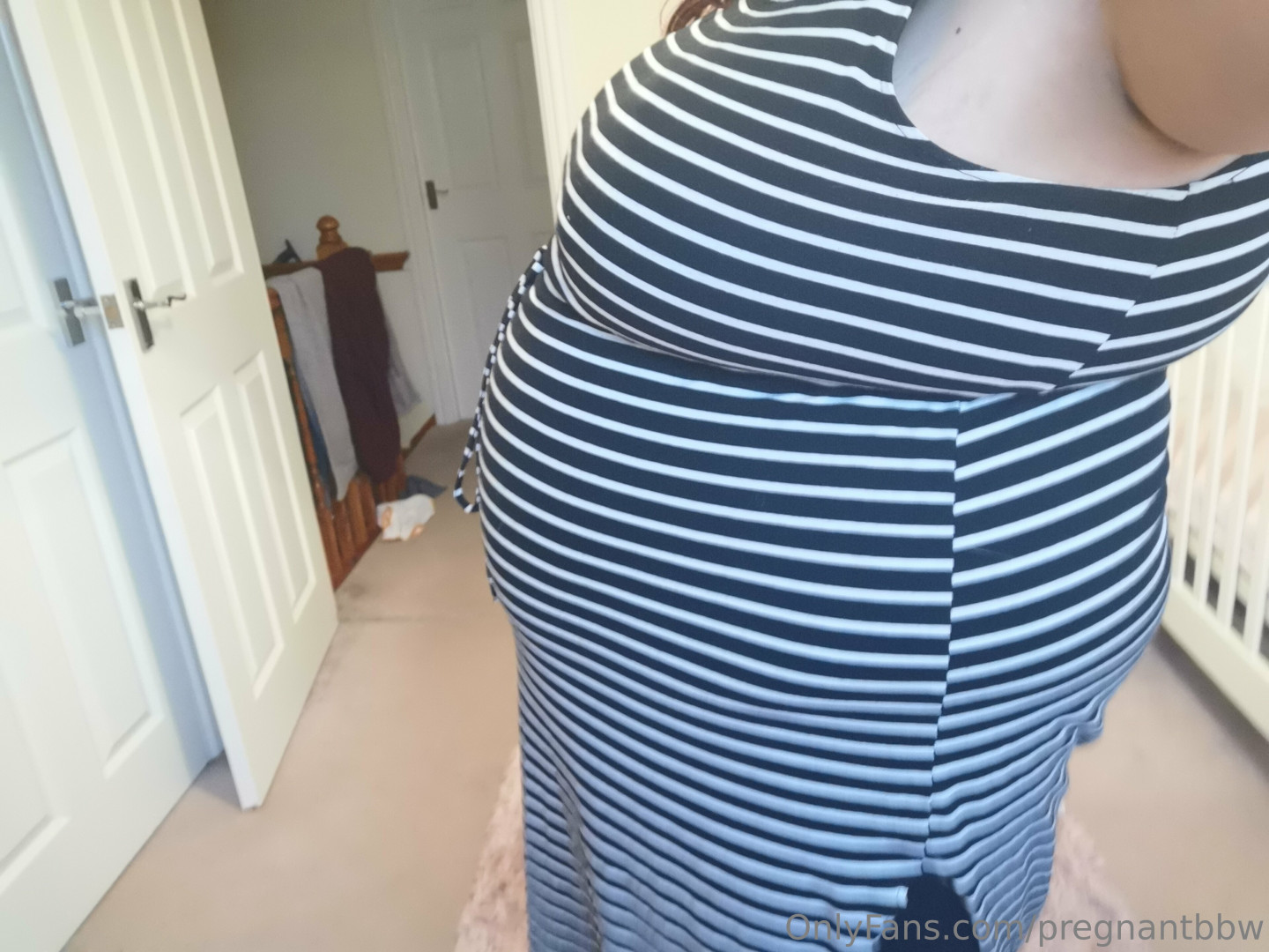 Photo by pregnantbbw published on July 5,2023 15:55:45 - BestThots
