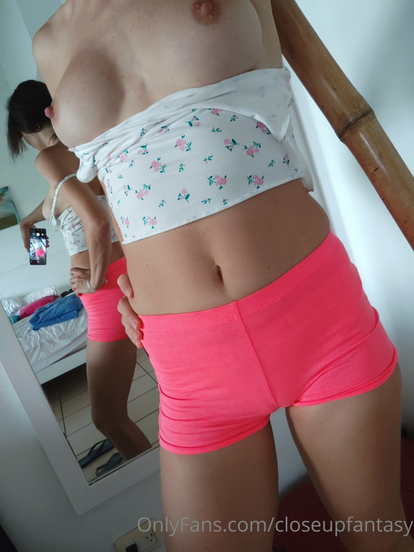 Photo by closeupfantasy published on October 16,2023 10:20:43 - BestThots