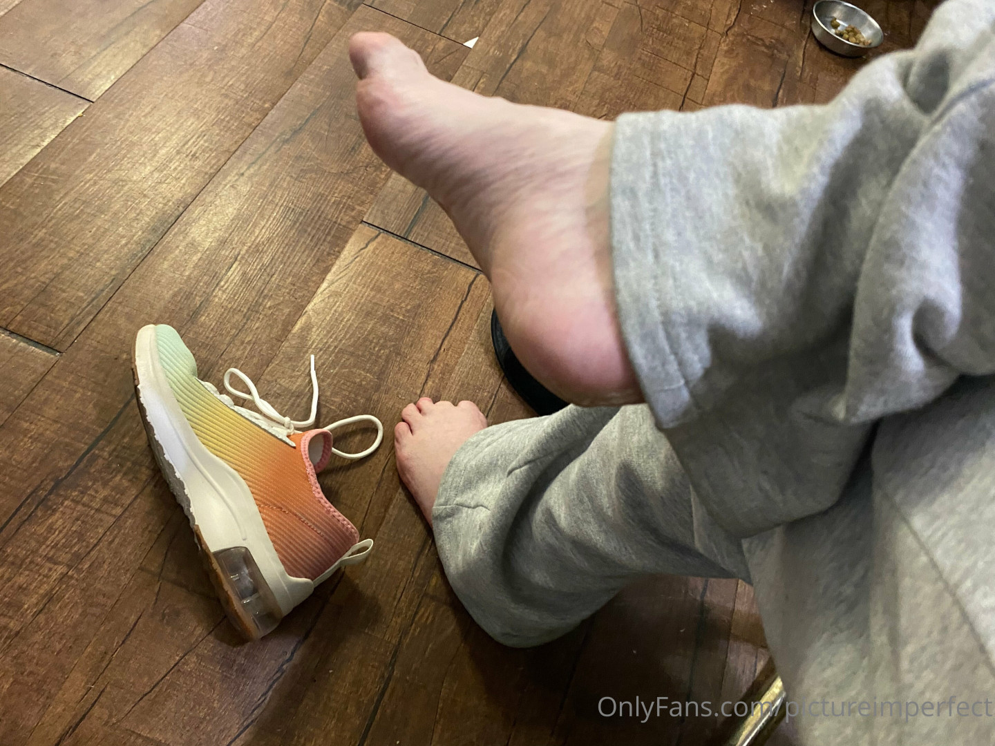 Photo by pictureimperfect published on May 19,2023 12:29:04 - BestThots