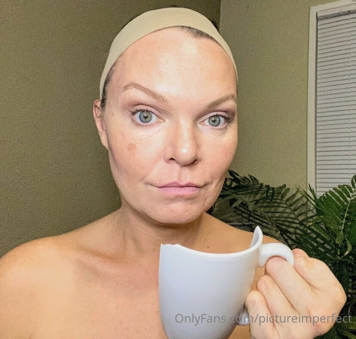 Photo by pictureimperfect published on May 19,2023 12:29:09 - BestThots