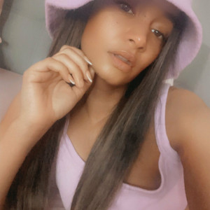 gabbydealmeida #1406143