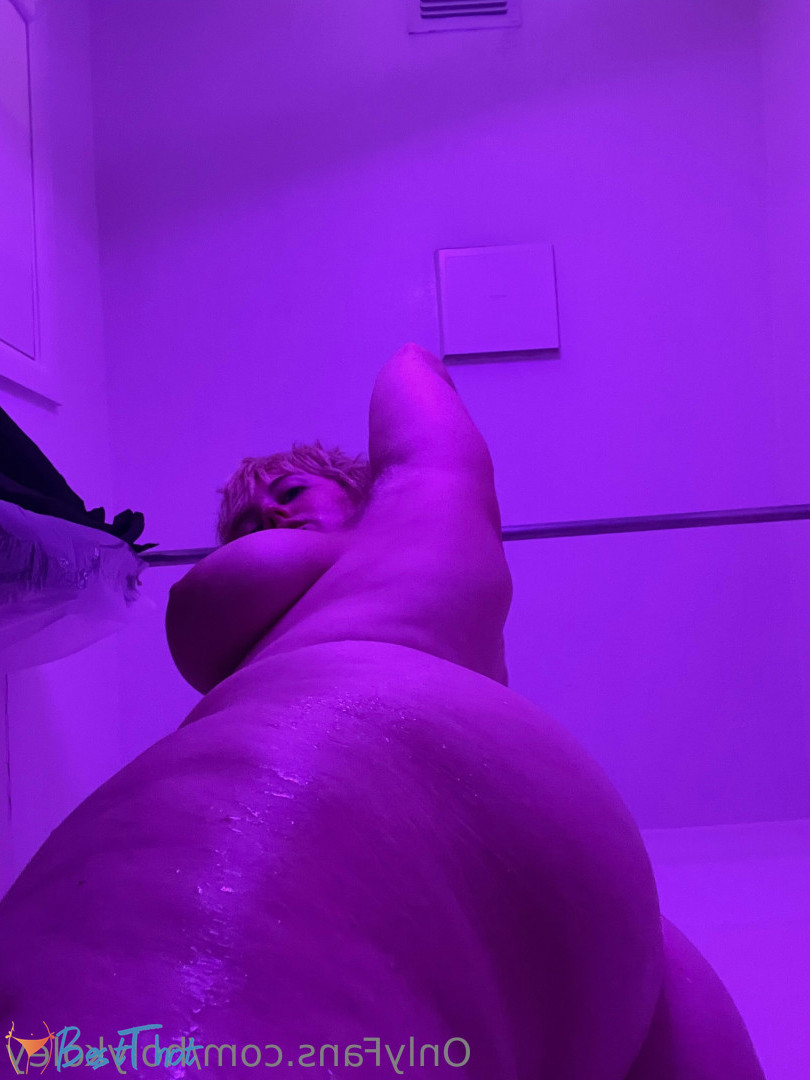 Photo by holykoley published on December 17,2024 12:06:43 - BestThots