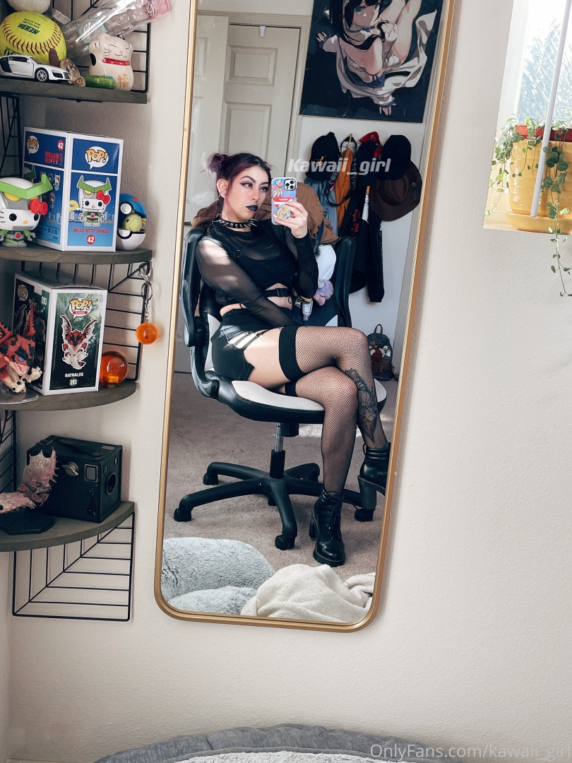 Photo by kawaii_girl published on October 16,2023 22:14:19 - BestThots