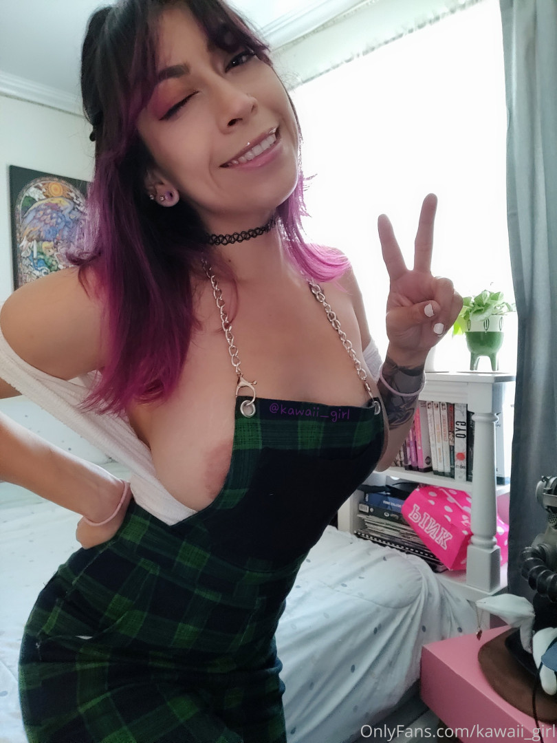 Photo by kawaii_girl published on October 16,2023 22:30:17 - BestThots