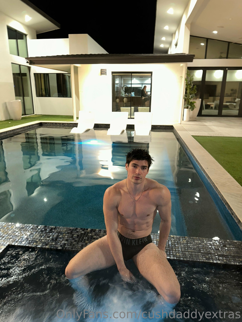 Photo by cushdaddyextras published on June 28,2023 12:28:02 - BestThots