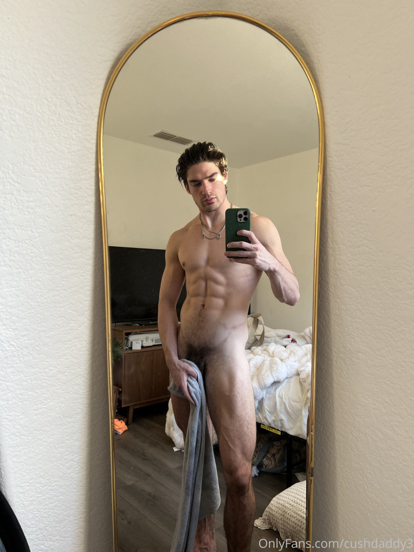 Photo by cushdaddyextras published on October 15,2023 23:27:06 - BestThots