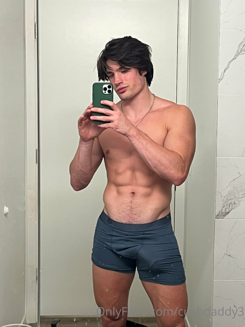 Photo by cushdaddyextras published on January 11,2024 19:34:45 - BestThots