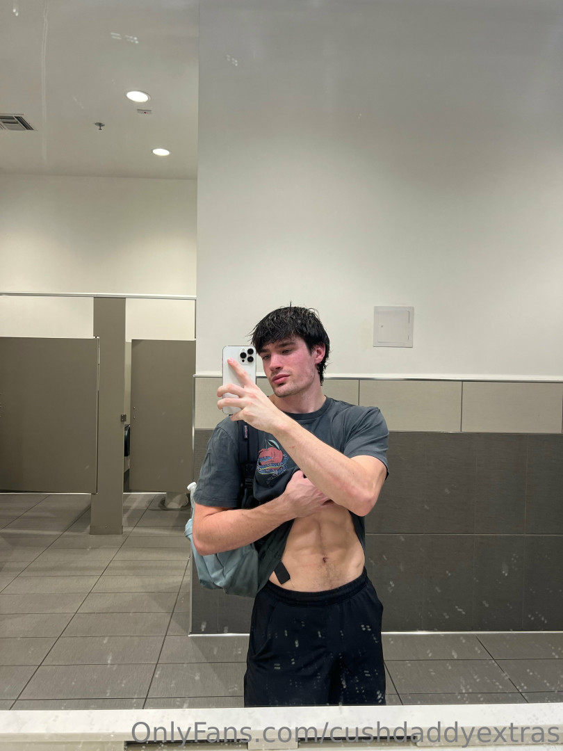 Photo by cushdaddyextras published on January 11,2024 19:34:51 - BestThots