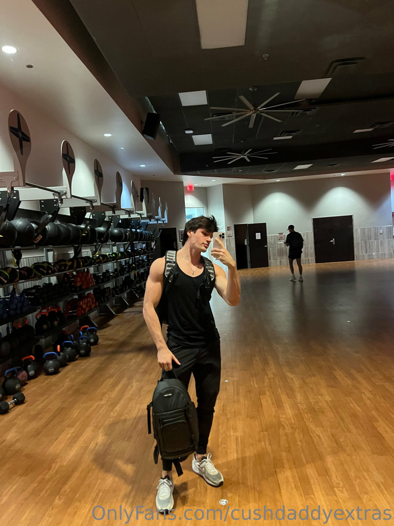 Photo by cushdaddyextras published on January 11,2024 19:34:52 - BestThots