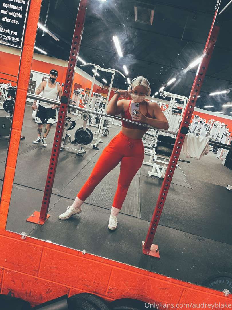 Photo by audreyblake published on October 16,2023 16:07:49 - BestThots