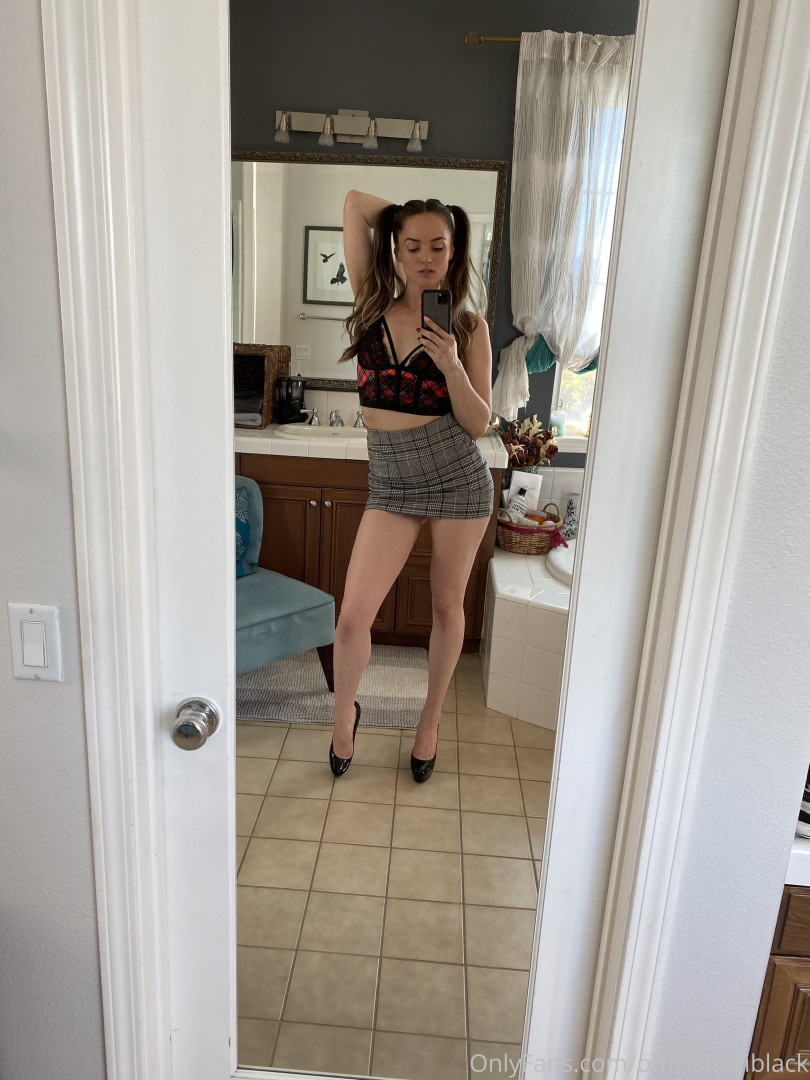 Photo by officialtoriblack published on July 5,2023 23:23:12 - BestThots