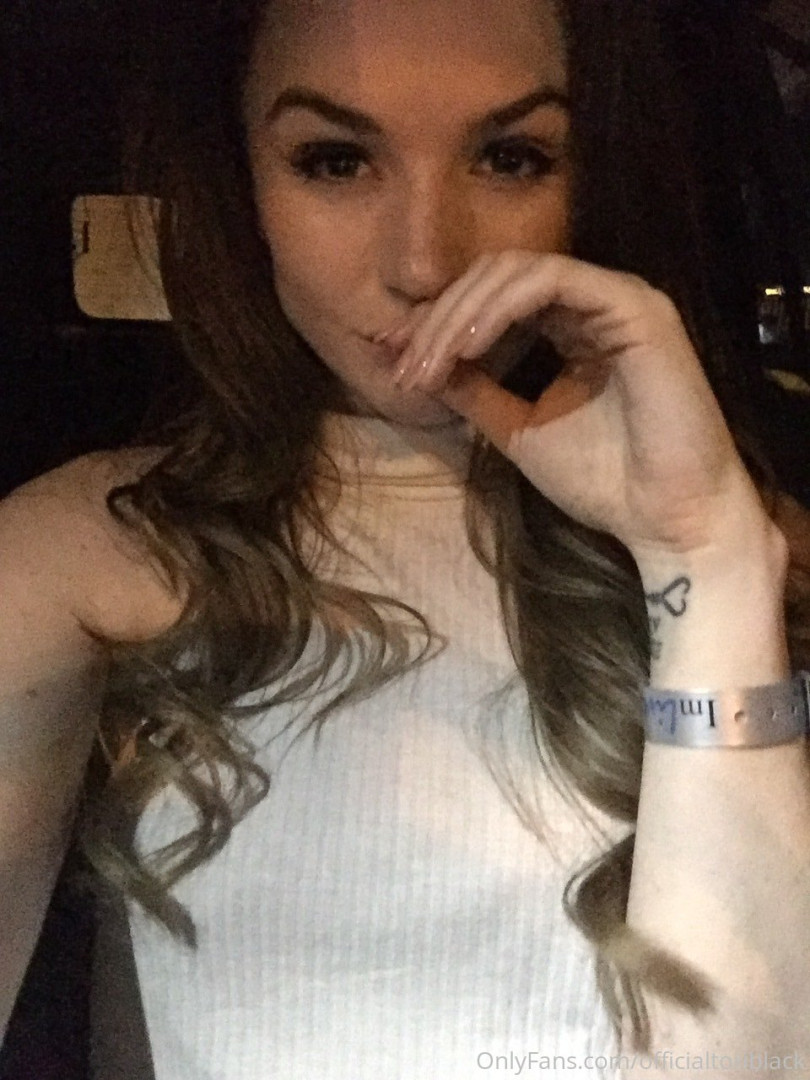Photo by officialtoriblack published on July 5,2023 23:23:14 - BestThots