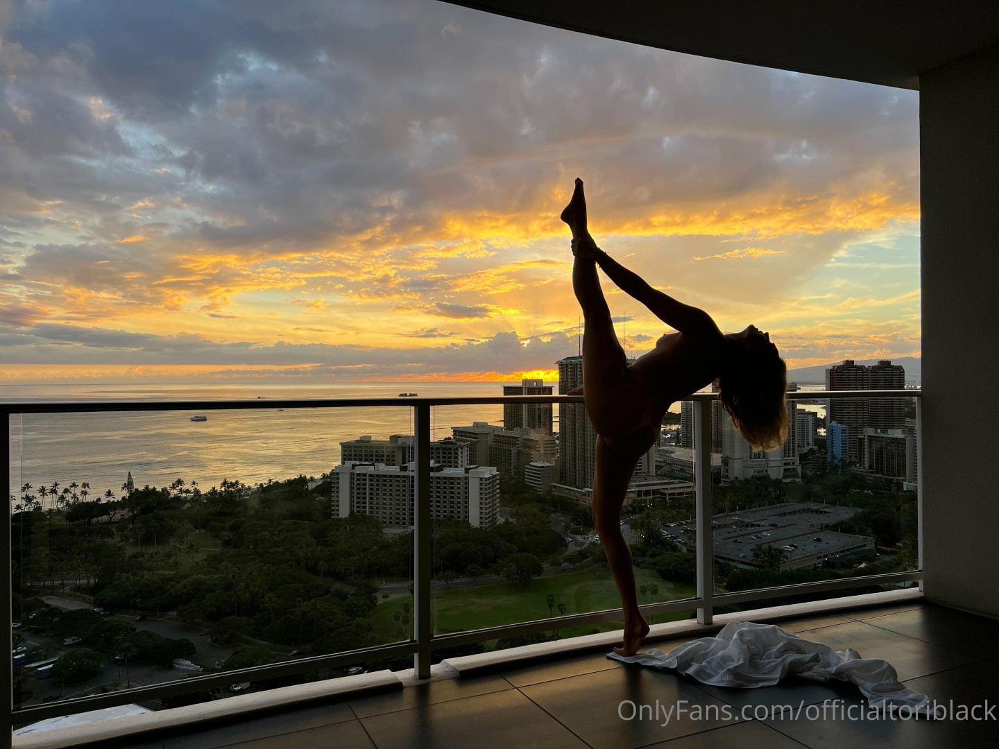 Photo by officialtoriblack published on July 5,2023 23:47:07 - BestThots