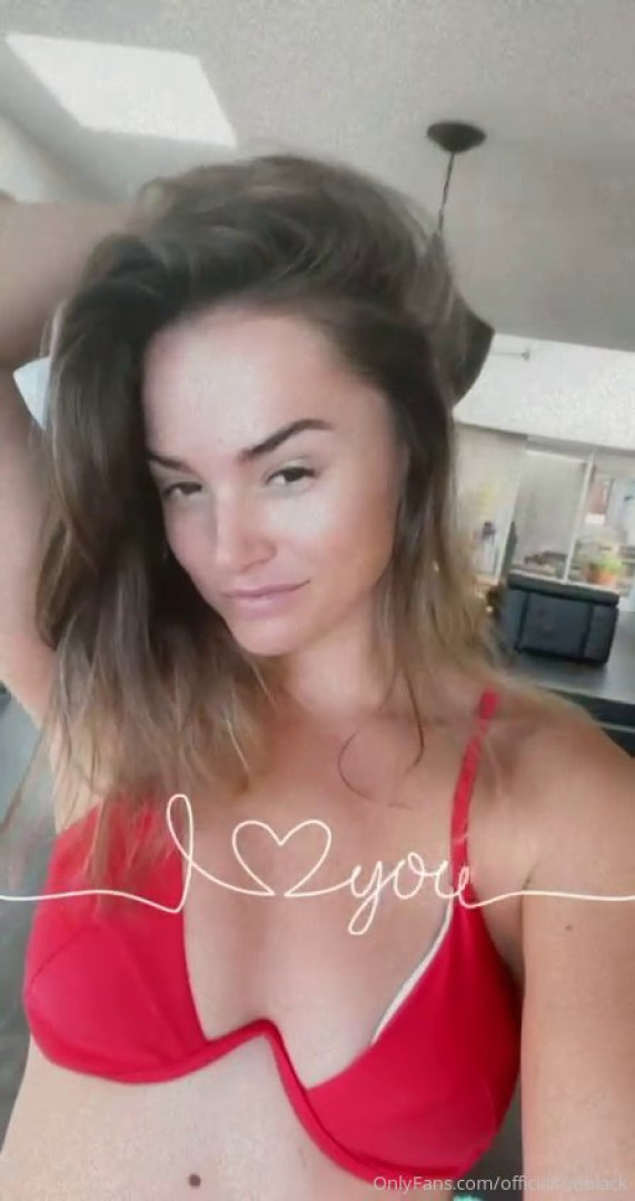 Photo by officialtoriblack published on July 5,2023 23:47:53 - BestThots