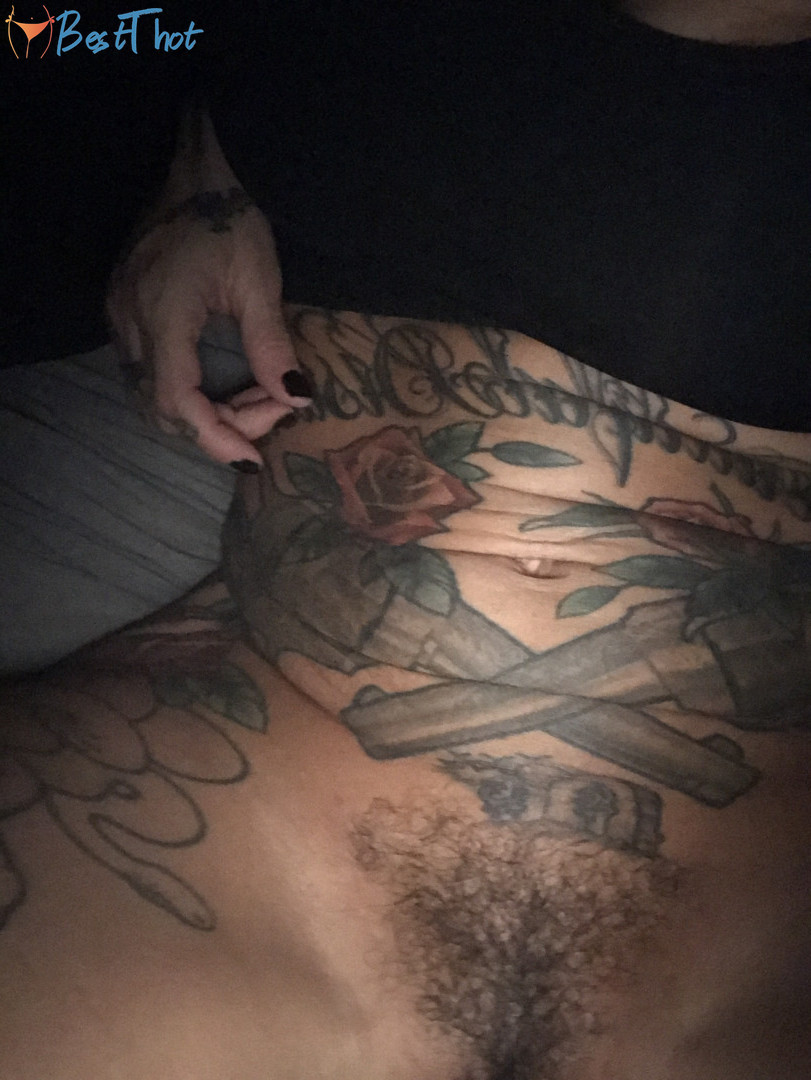 Photo by lilylanexxx published on December 18,2024 22:05:40 - BestThots
