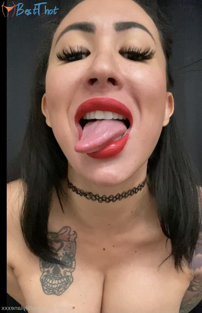 Photo by lilylanexxx published on December 18,2024 22:06:10 - BestThots