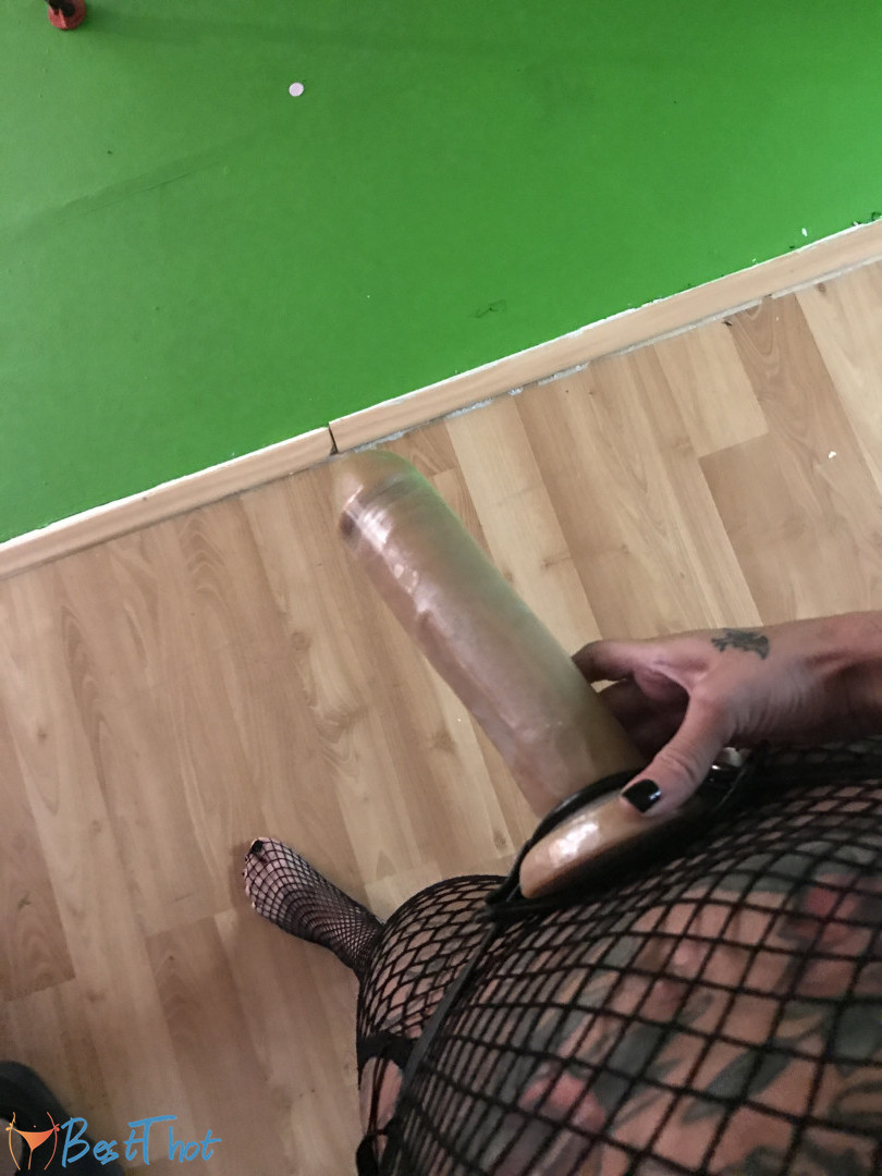 Photo by lilylanexxx published on December 18,2024 22:07:19 - BestThots