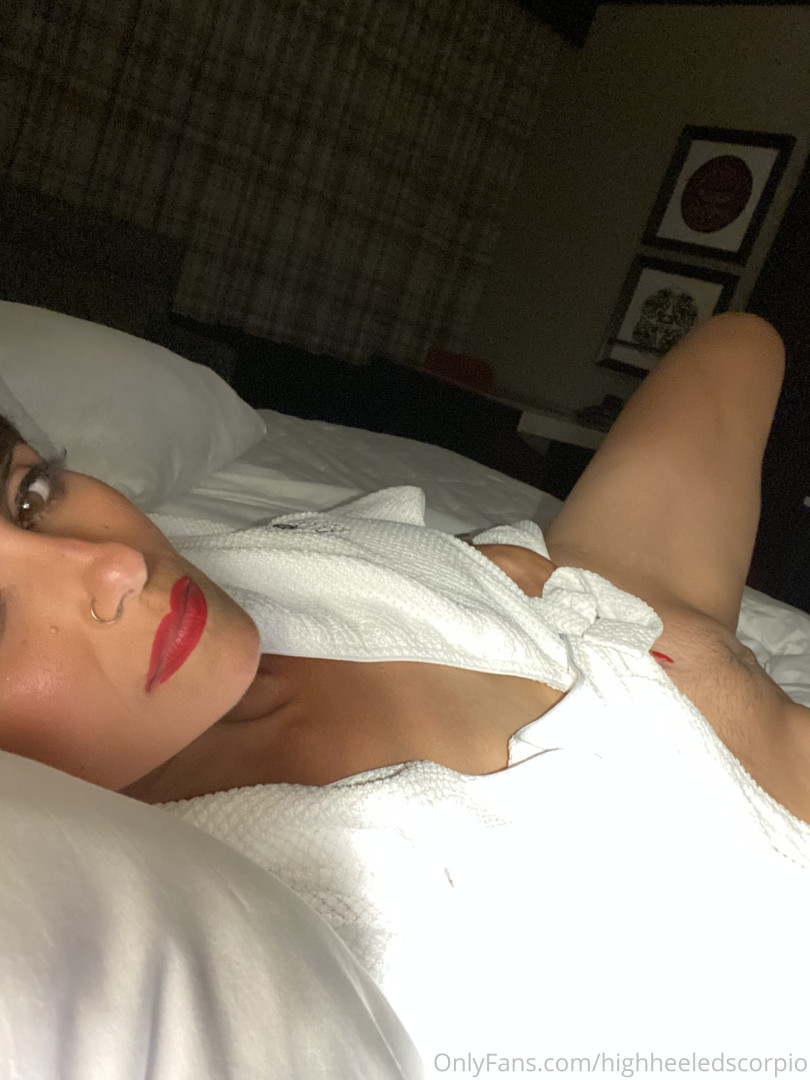 Photo by highheeledscorpio published on October 13,2023 13:21:49 - BestThots