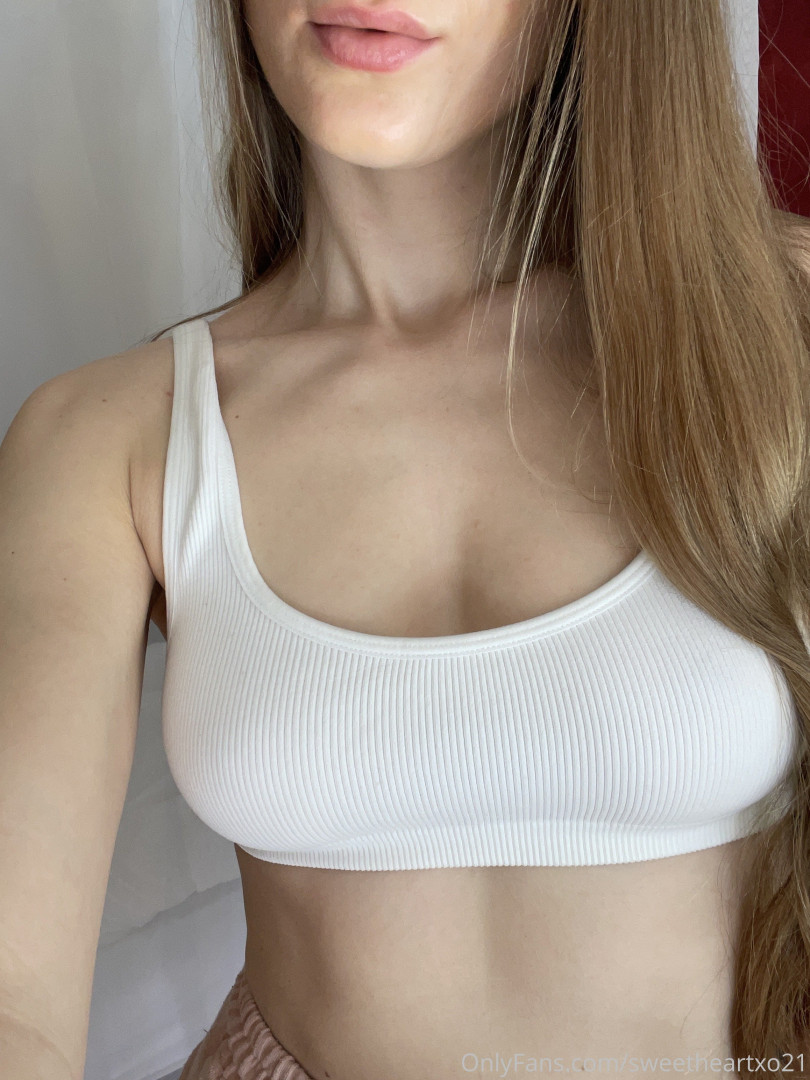 Photo by sweetheartxo21 published on October 17,2023 04:00:29 - BestThots