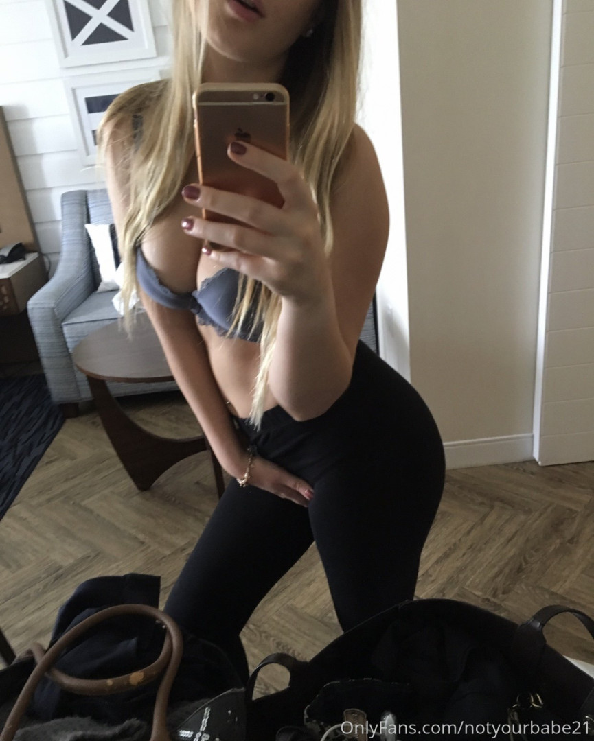 Photo by sweetheartxo21 published on October 17,2023 04:05:22 - BestThots