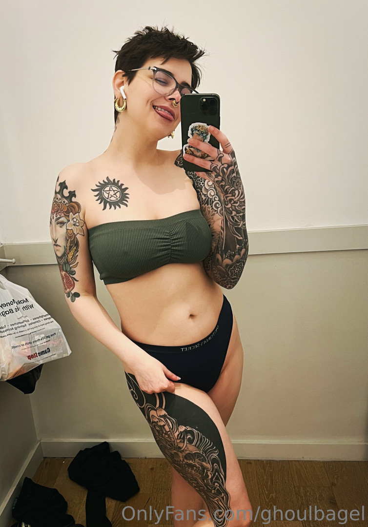 Photo by ghoulbagel published on July 29,2023 10:42:13 - BestThots