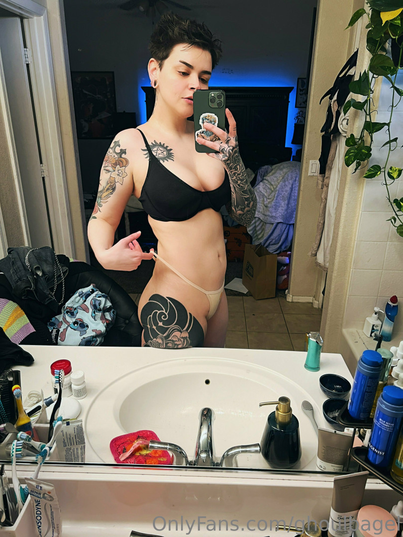 Photo by ghoulbagel published on July 29,2023 10:42:47 - BestThots