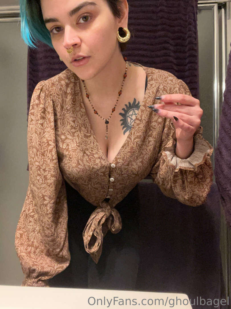 Photo by ghoulbagel published on January 15,2024 18:36:38 - BestThots