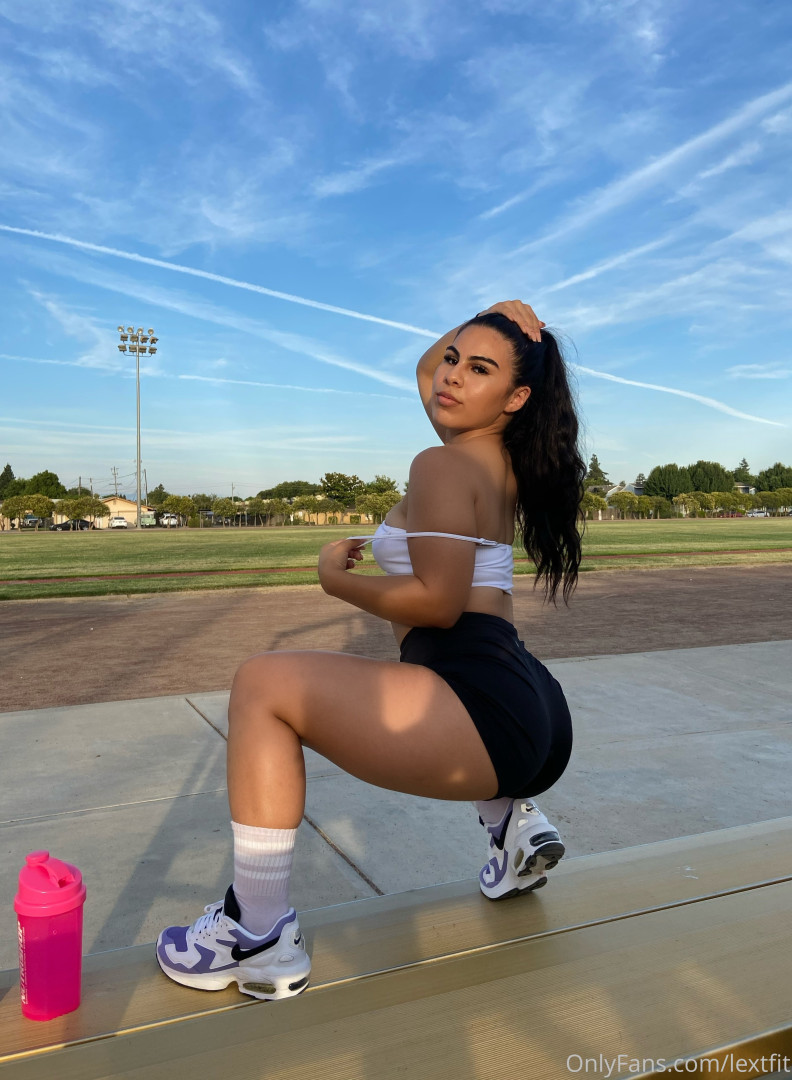 Photo by alexisbtelles published on October 14,2023 05:22:19 - BestThots