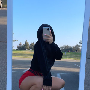 alexisbtelles #6524418
