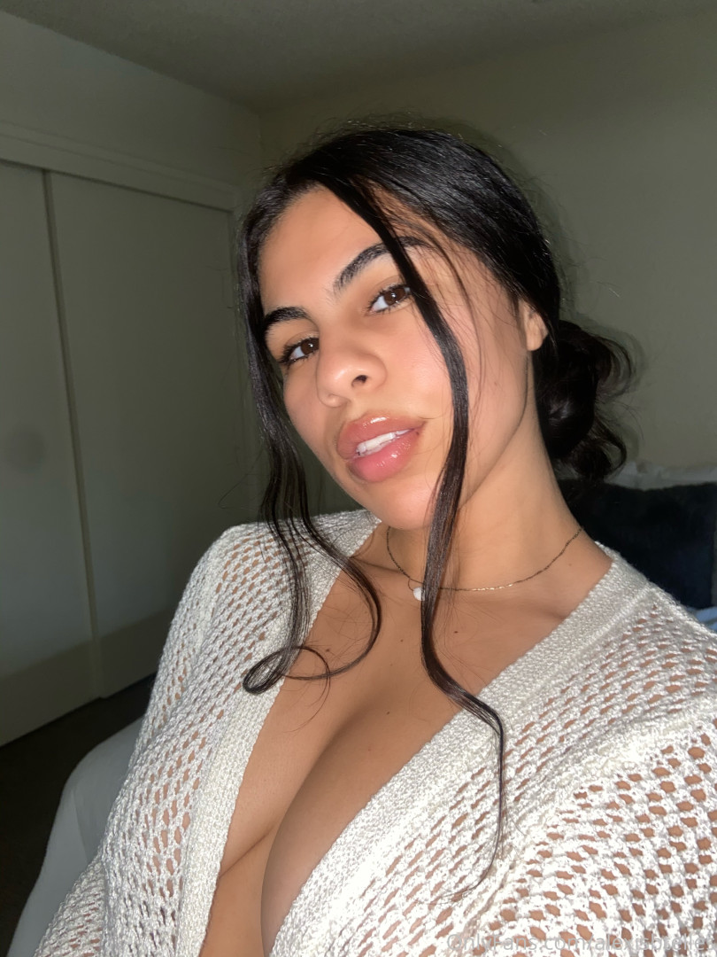 Photo by alexisbtelles published on October 14,2023 06:28:13 - BestThots