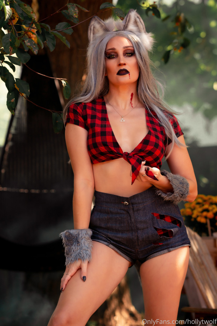 Photo by hollytwolf published on October 15,2023 13:52:13 - BestThots