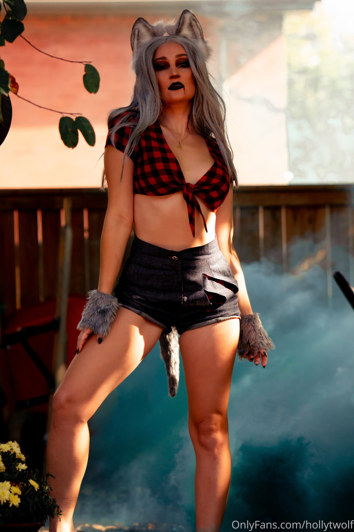 Photo by hollytwolf published on October 15,2023 17:26:28 - BestThots
