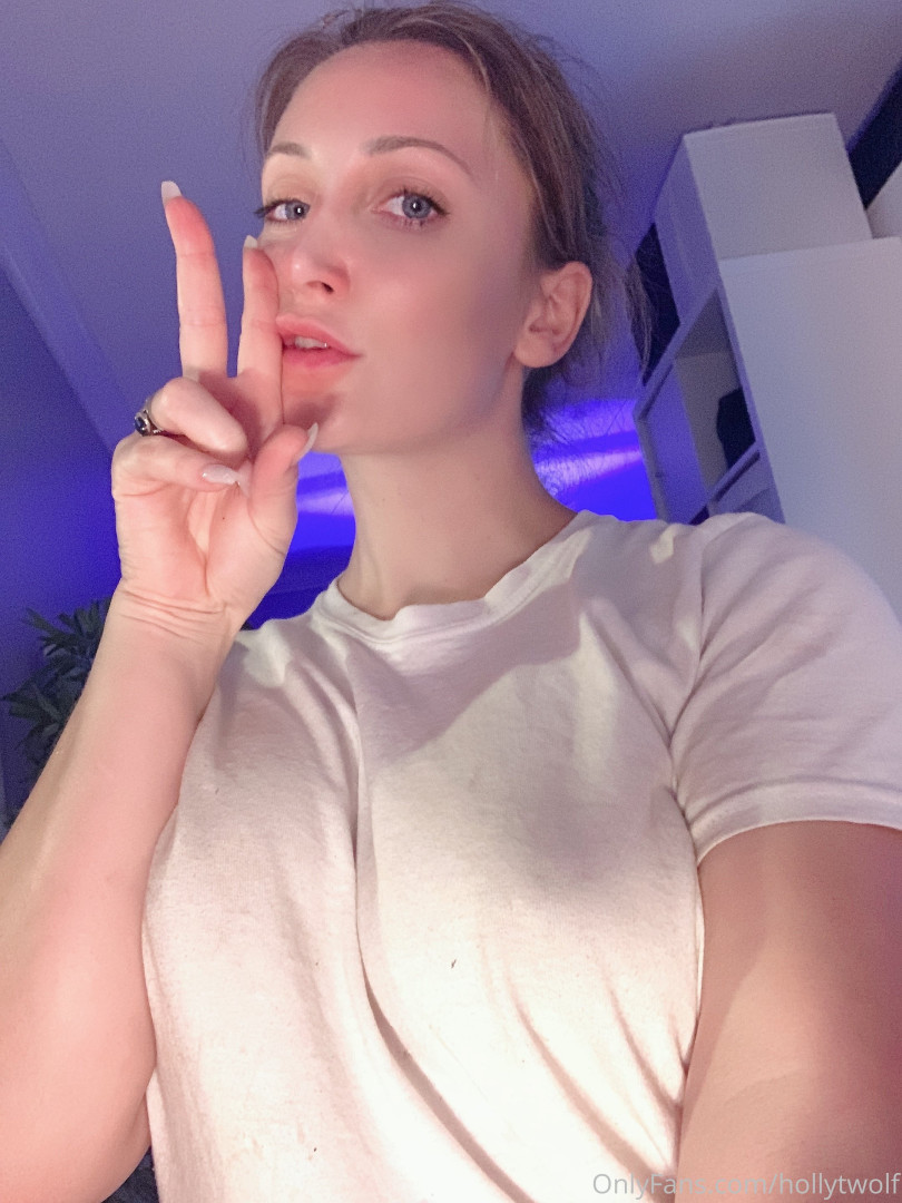 Photo by hollytwolf published on October 16,2023 02:57:03 - BestThots