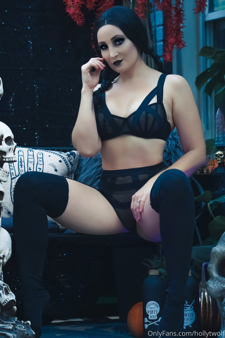 Photo by hollytwolf published on October 16,2023 03:06:33 - BestThots