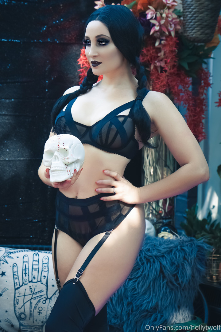 Photo by hollytwolf published on October 16,2023 03:56:18 - BestThots